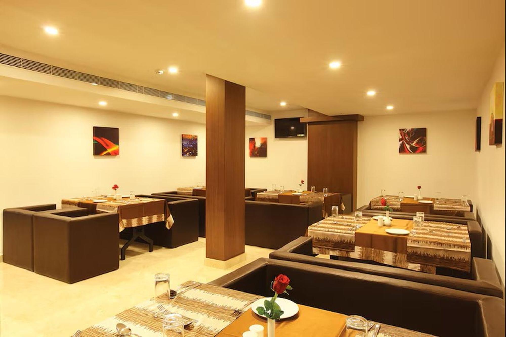 Hotel Park Residency Kozhancheri Ngoại thất bức ảnh